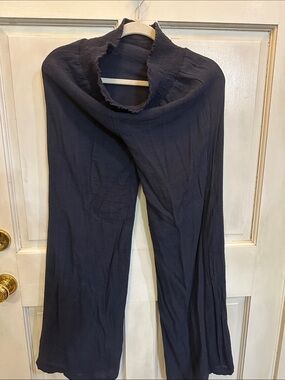 Navy Wide-Leg Crinkled Palazzo Pants